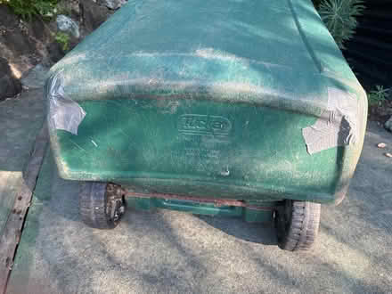 Photo of free Garbage can (Highland Ave, RWC) #4