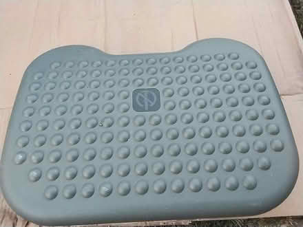 Photo of free Footrest Ajustable (Bellingham SE6) #1