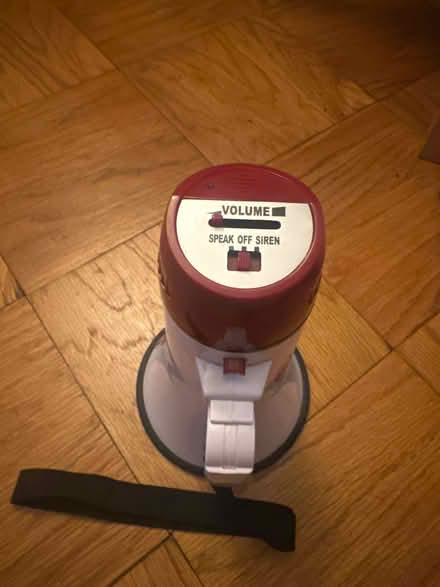 Photo of free Pyle Mini Compact Megaphone (Friendship Heights) #3