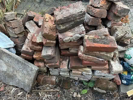 Photo of free Pile of vintage Victorian bricks (Addiscombe) #2