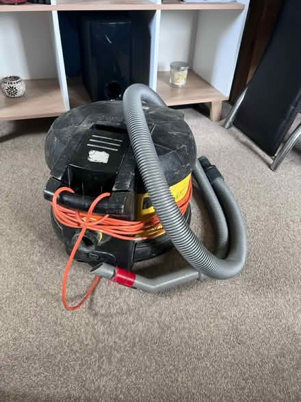 Photo of free Karcher hoover (Bletchingdon OX5) #1