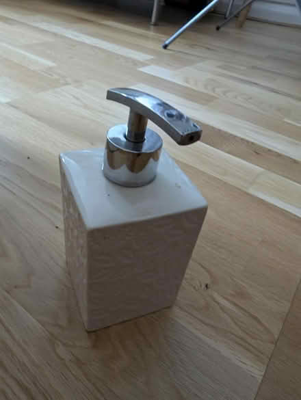 Photo of free Soap dispenser (West Norwood SE27) #1