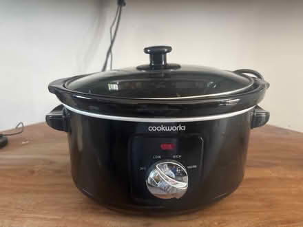 Photo of free Slow cocker pot (BR3) #1
