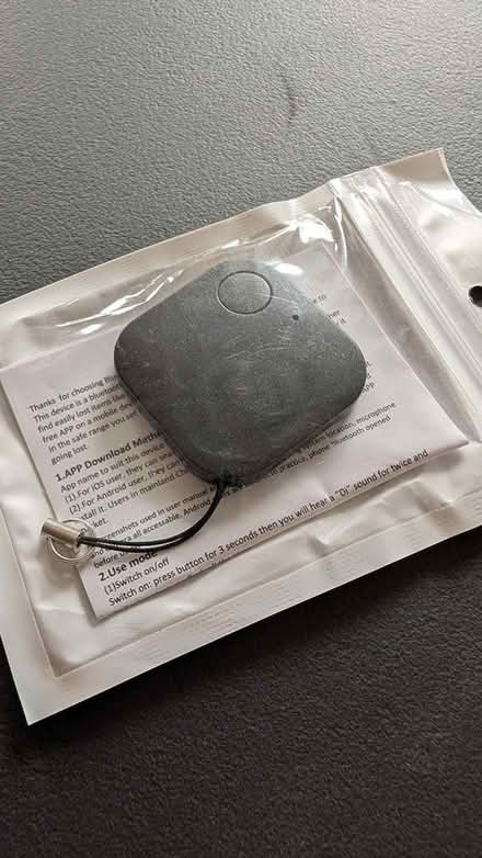 Photo of free Bluethooth Key/Thing finder/beeper (Barrhaven) #1