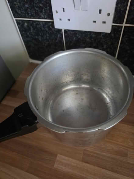 Photo of free Pressure cooker (Burnage M19) #2