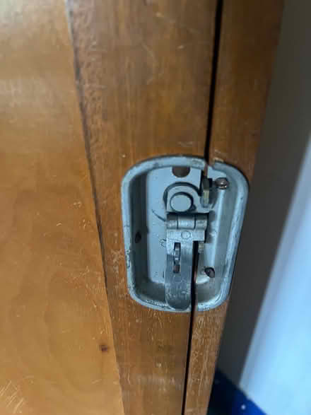 Photo of free 1940’s military single wardrobe (Cutteslowe OX2) #4
