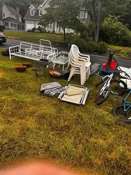 Photo of free stuff (41 clarkridge rd. Wethersfield) #3