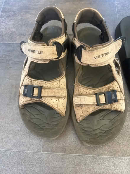 Photo of free Size 5&4 Sandals (IP4) (IP4 Woodbridge Road) #2