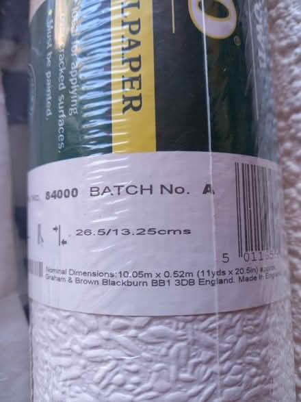 Photo of free 2x roll embossed wallpaper (Cherwell Heights OX16) #2