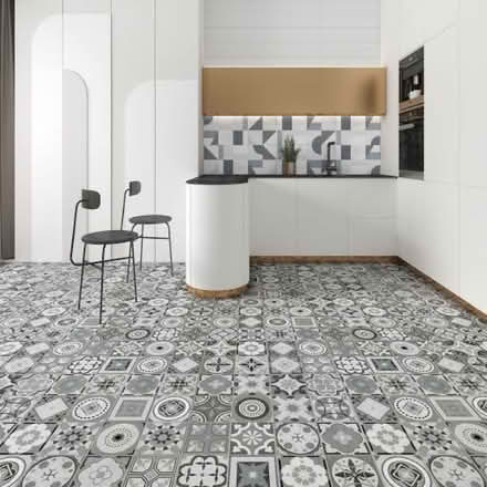 Photo of Floor tiles (Edinburgh EH17) #3