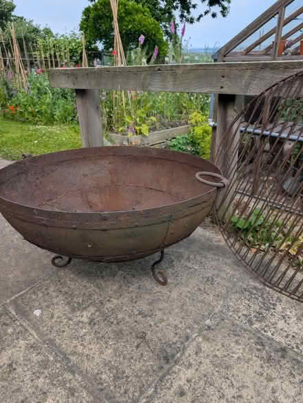 Photo of free Fire bowl (HD8 Kirkburton) #1