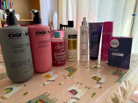Photo of free Bathroom products job lot (Marshalswick AL4) #1