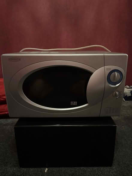 Photo of free Microwave 900W Nordmende (Sunnyside ML5) #1