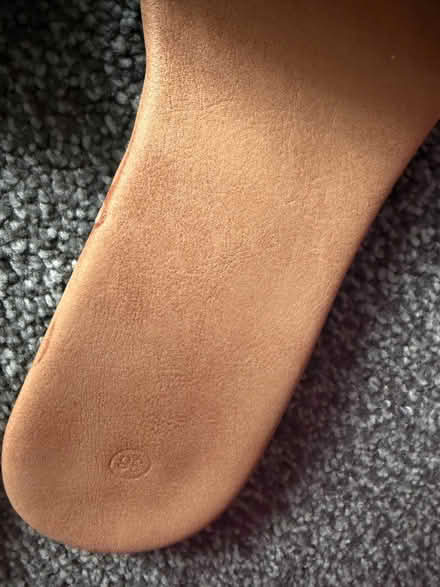 Photo of free Ladies flip flops ( size 38) (E3) #2