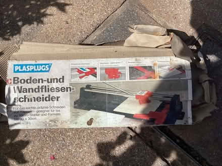 Photo of free Tile cutter (Harrogate HG2) #2