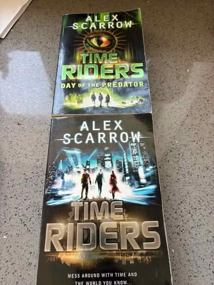 Photo of free Young adult (boys) books, Hunger games, Alex Rider etc (Northchurch HP4) #4