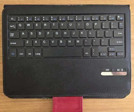 Photo of free Old keyboard for tablet - or spare parts or adapting etc (Aston Clinton HP22) #1