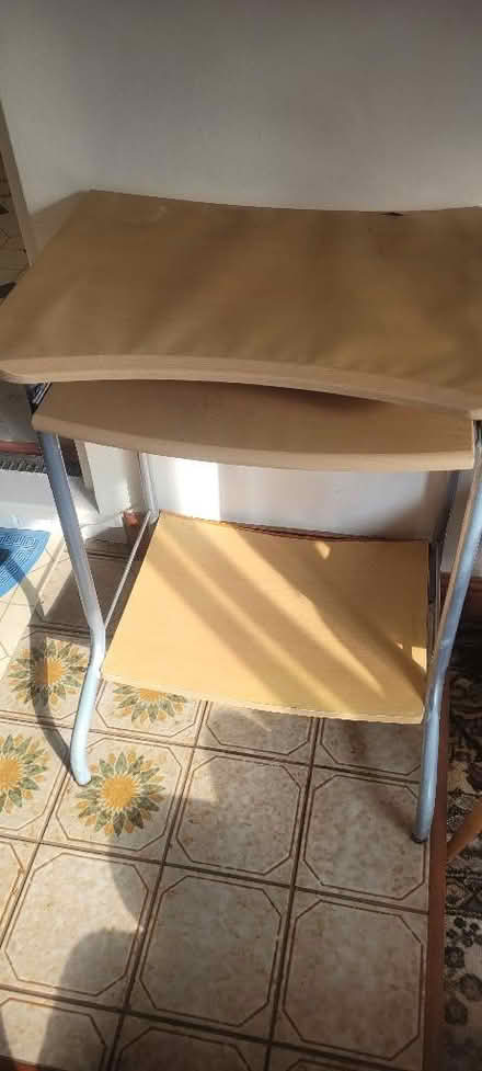 Photo of free Computer Desk (Pannal HG2) #3