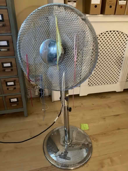 Photo of free Pedestal fan (for repair only) (Wooburn Green, HP10) #1