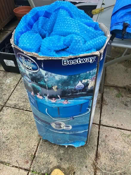 Photo of free Above ground pool (Winchmore Hill N13) #3