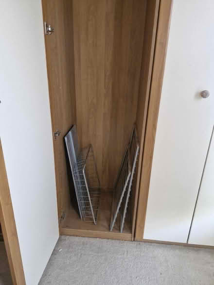 Photo of free Triple wardrobe (Kenilworth Road DE5) #4