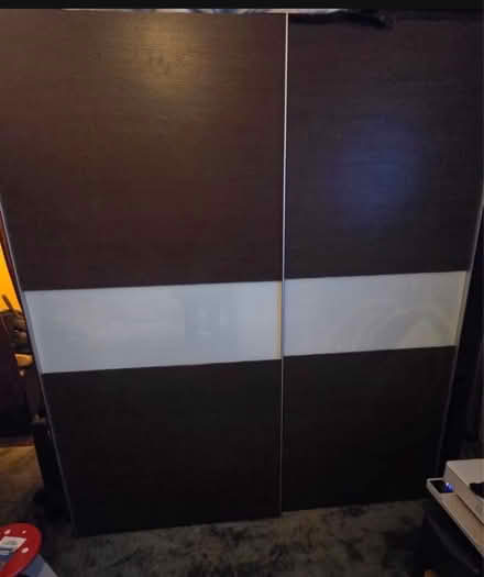 Photo of free wardrobe with sliding doors (Catford SE6) #1