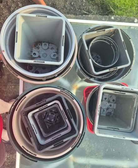 Photo of free Small to medium plant pots (Rumby Hill DL15) #1