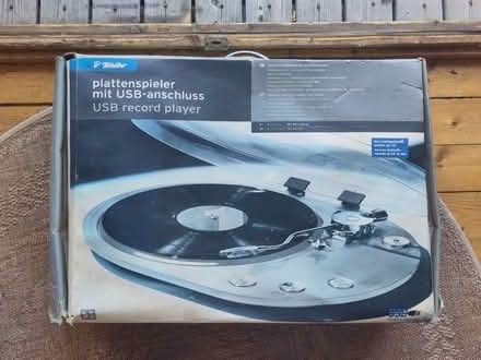 Photo of free As New! Vinyl disc 2 MP3 converter (Little Kingshill HP16) #1