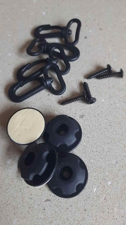 Photo of free Plastic carabiner style hooks (Byfleet KT14) #1