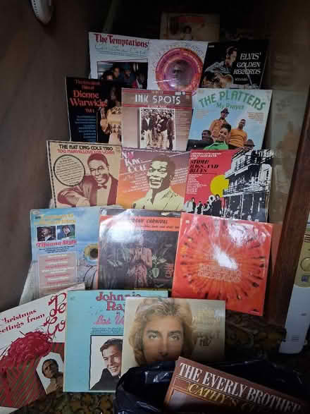 Photo of free Job Lot Vinyl LPs Military Jazz Easy Listening Crooners 60s (Moor Side HX2) #2