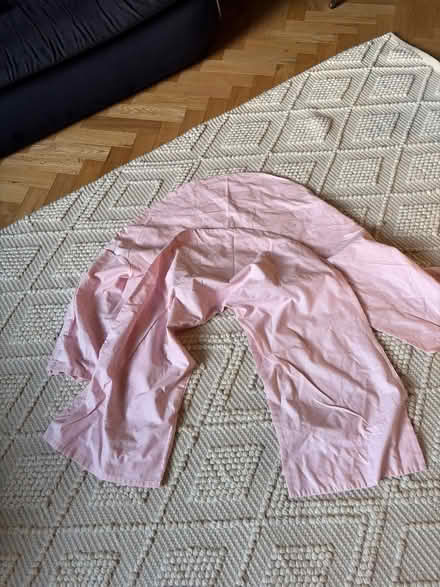 Photo of free V pillow covers (CB4) #1