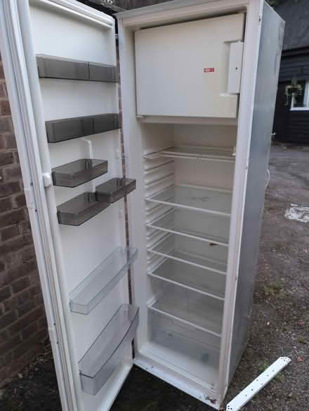 Photo of free Integrated fridge freezer (Hp30lp) #2