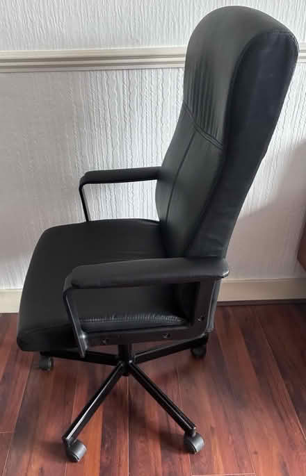Photo of free Ikea office chair (used) (Dartford DA1) #2
