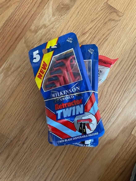 Photo of free Shaving Razors (Park Ridge) #1