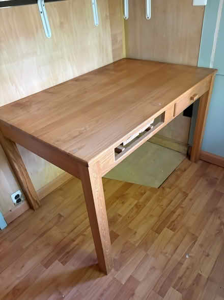 Photo of free Desk/worktable (Croton-on-Hudson) #1