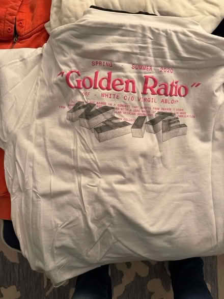 Photo of free Large Men’s (unisex) sweatshirts (Upper West Side) #4