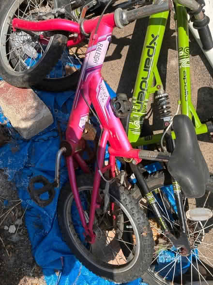 Photo of free children’s bikes (matlock town DE4 3et) #3