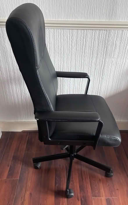 Photo of free Ikea office chair (used) (Dartford DA1) #4