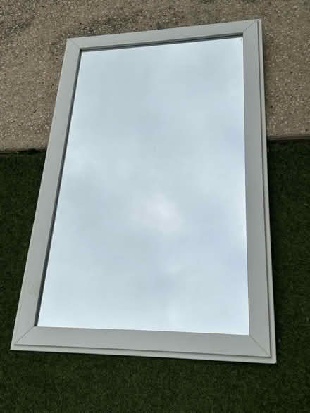 Photo of free Wall Mirror (Chelsea Heights) #1