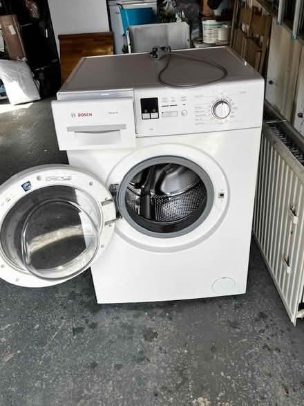 Photo of free Washing machine, good working order (Craigleith EH4) #1
