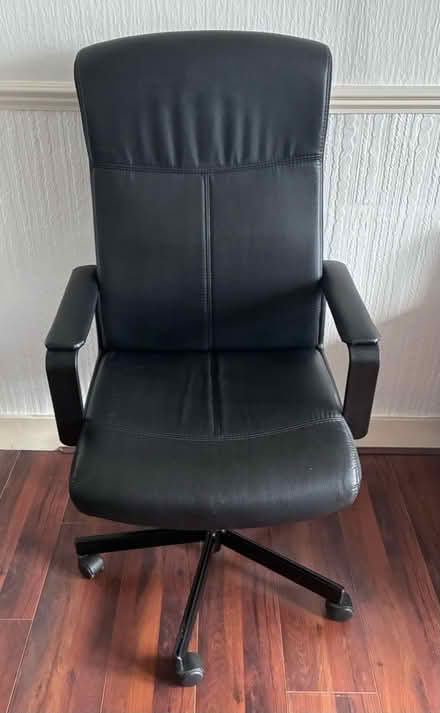 Photo of free Ikea office chair (used) (Dartford DA1) #1