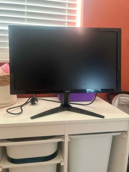 Photo of free Acer screen / monitor (Eastham) #1