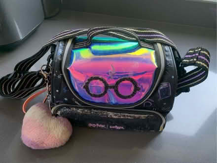 Photo of free Smiggle Harry Potter Sparkly Lunchbox (Norton Lees S8) #1