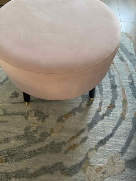 Photo of free Ottoman (South Uxbridge) #1