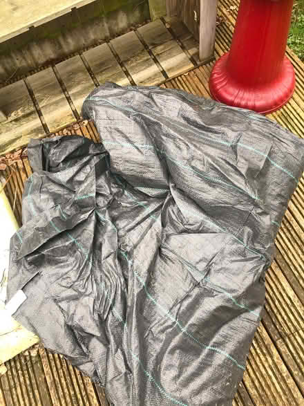 Photo of free weed control fabric (Cavendish DE23) #1