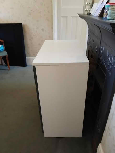 Photo of free Chest of 4 drawers (Leigh on Sea) #4