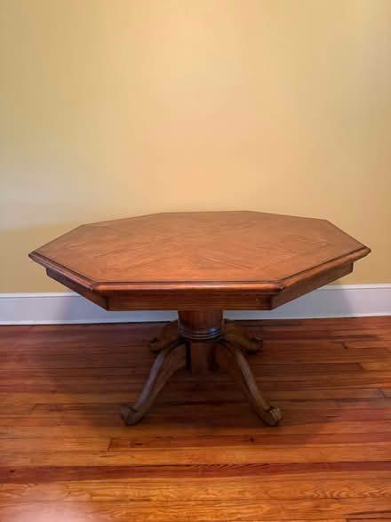 Photo of free Heavy card table and 4 chairs (Off Kings nr Thaddeus Stevens) #1