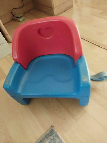 Photo of free Fisher Price seat (Finn Hill, Kirkland, WA) #1