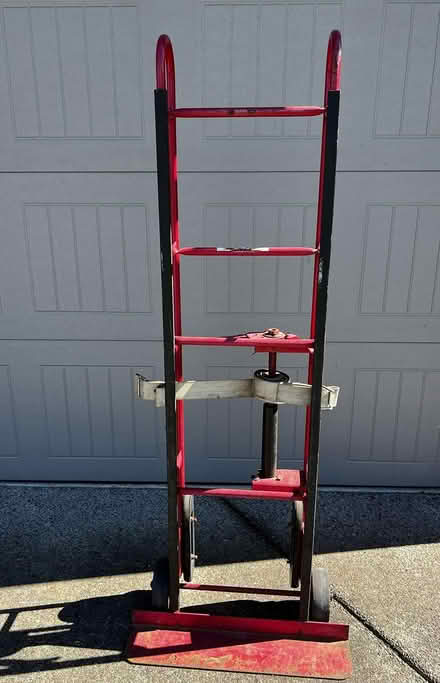 Photo of free Garage Clean-Up (Southern Ridgefield) #1