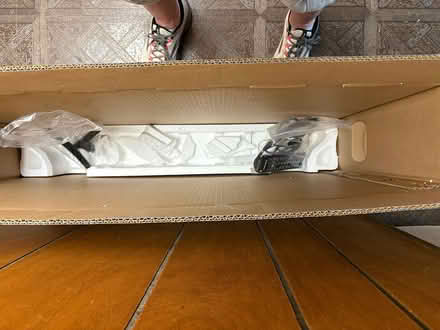 Photo of free Samsung flat screen (Drexel Hill) #4